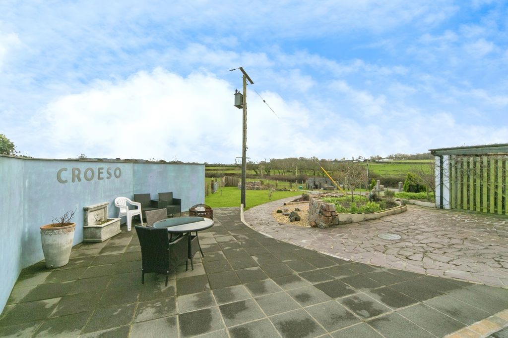 Additional image 25 of 4 bed bungalow for saleLlannerch-Y-Medd, Isle Of Anglesey LL71