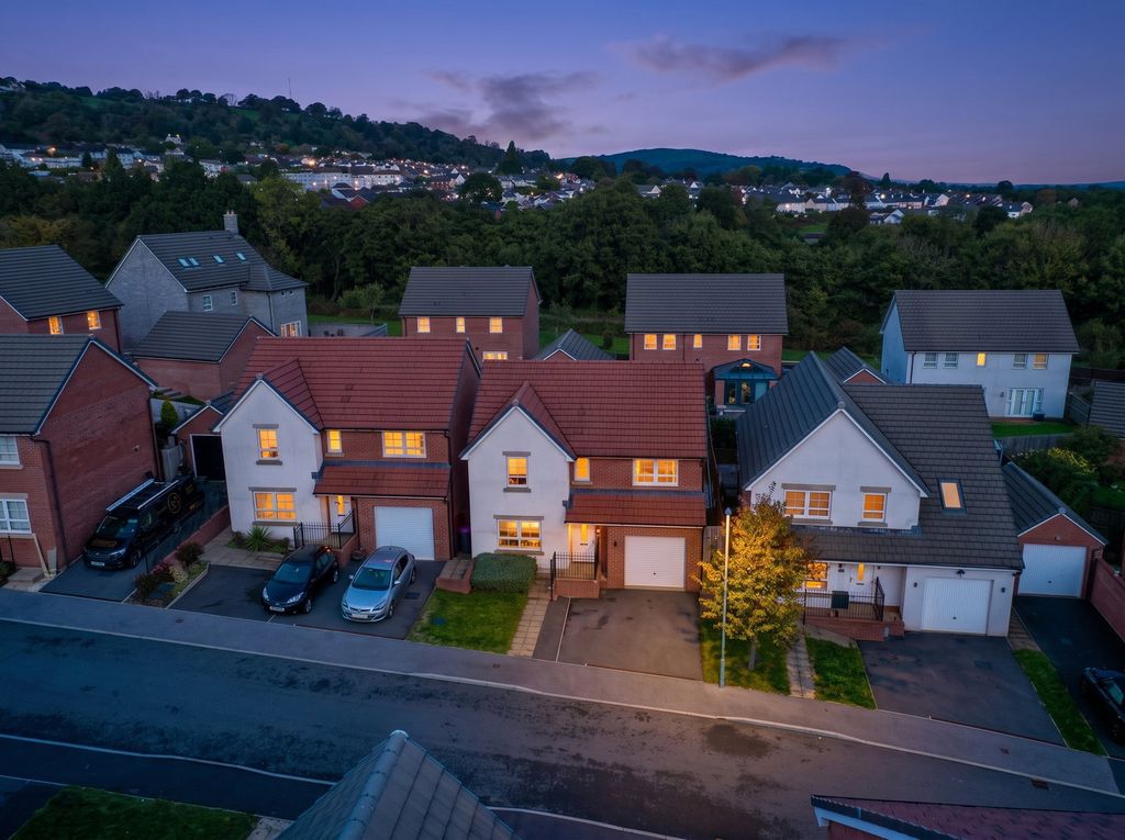 Property photo 1 of 56