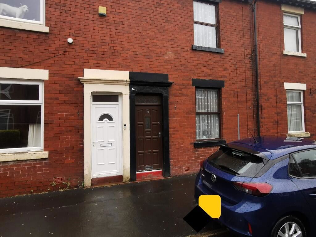 Property photo 1 of 10