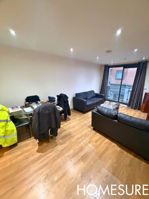 Property photo 2 of 5 Living Room2