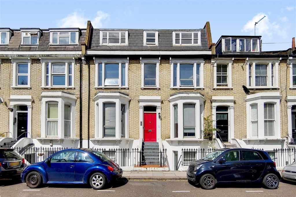 Property photo 1 of 8