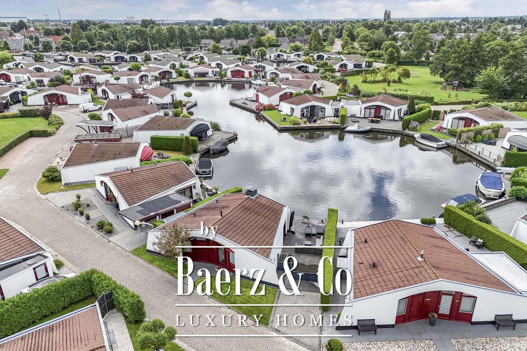 Property photo 1 of 40