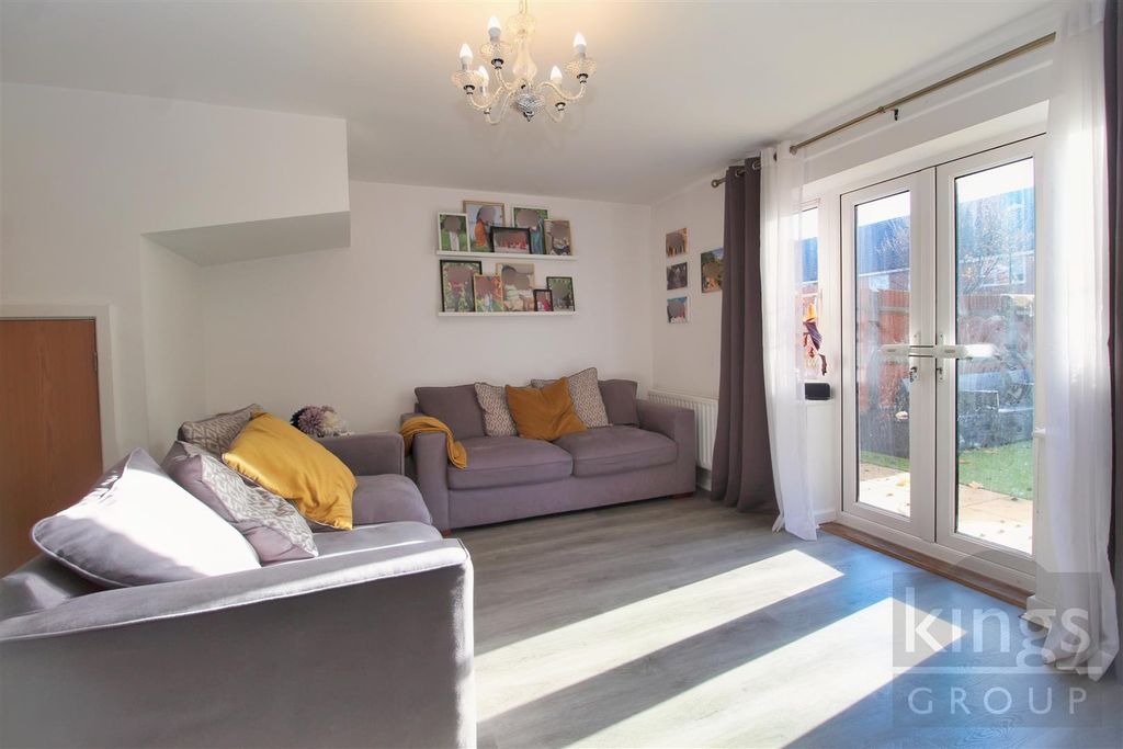 Property photo 3 of 16