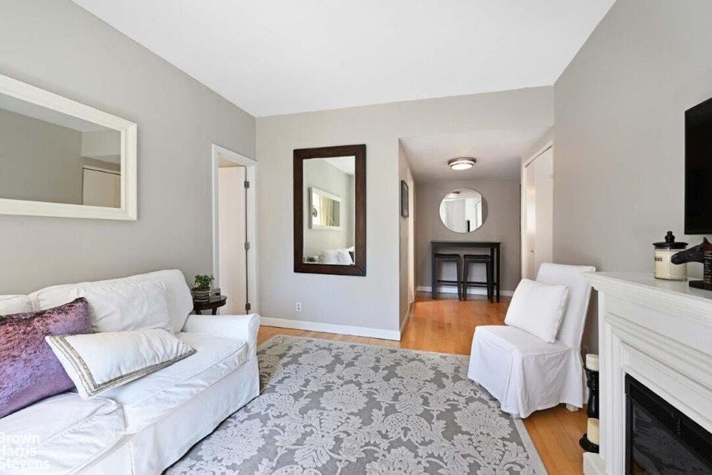 Property photo 3 of 8 <Alttext/>