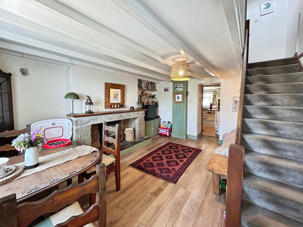 Property photo 2 of 21 5073775