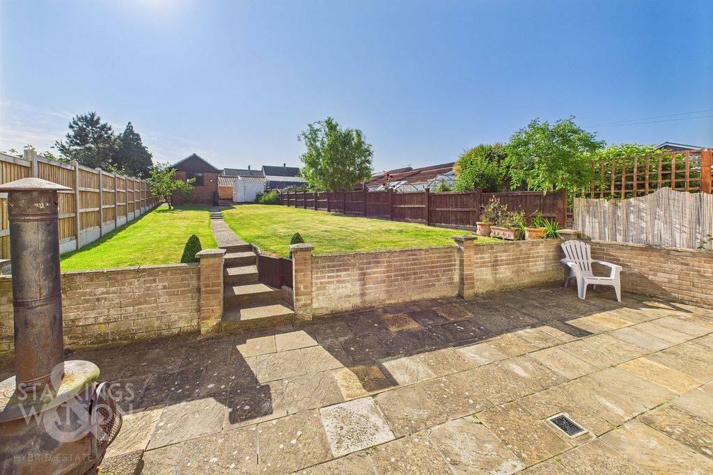 Property photo 1 of 24