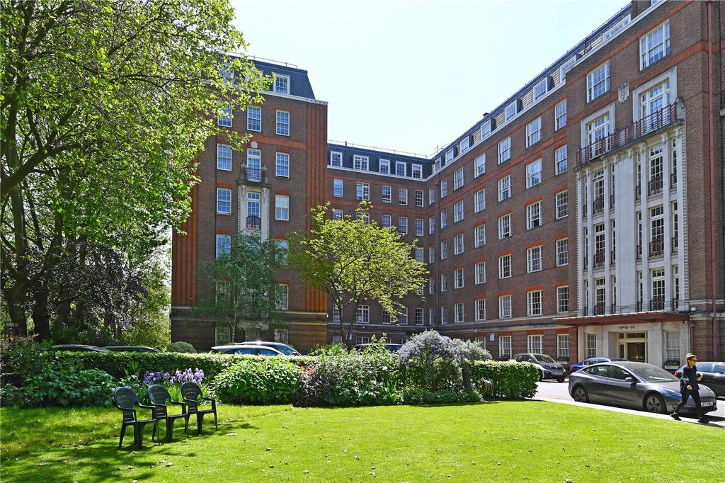 Property photo 1 of 10 Exterior