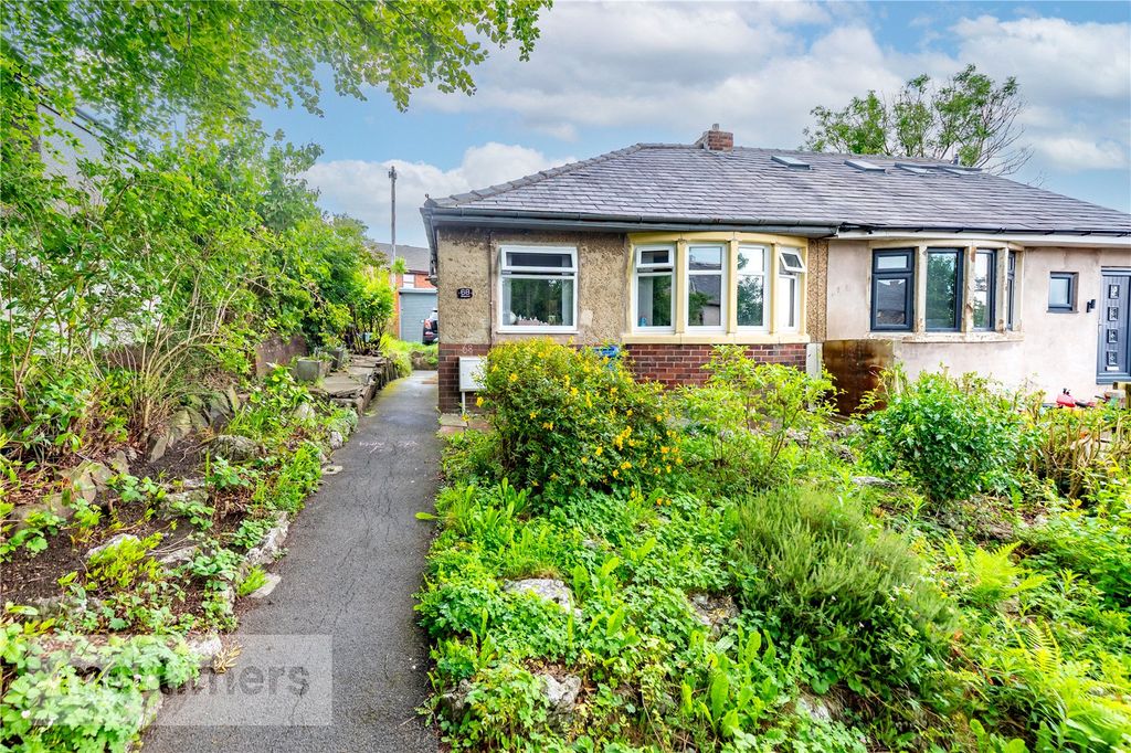 Property photo 1 of 12 Front External