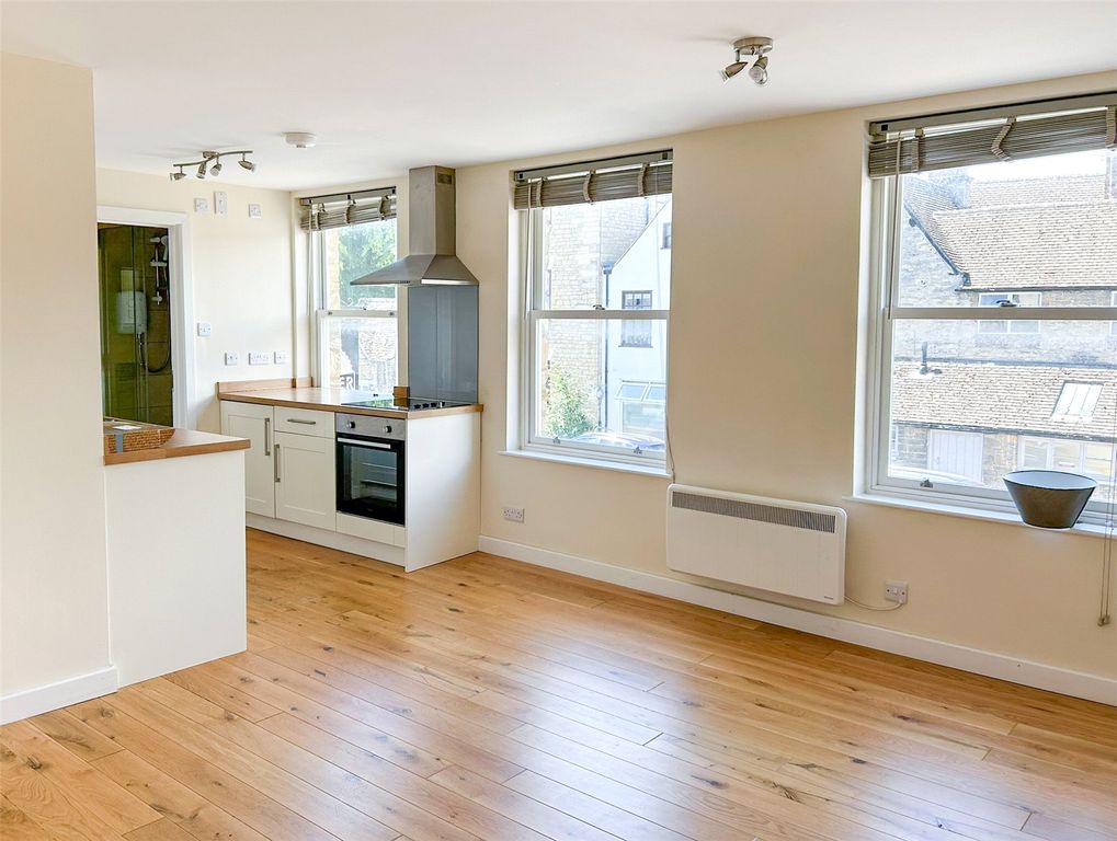 Property photo 1 of 6 Kitchen/Living Room