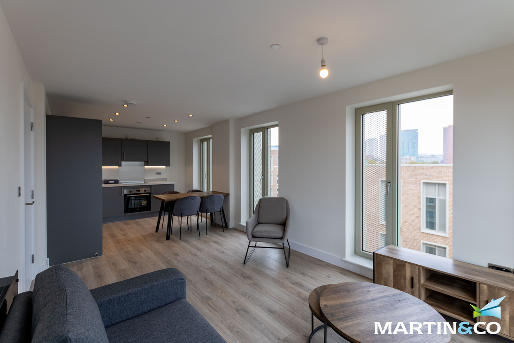 Property photo 3 of 17 Picture8