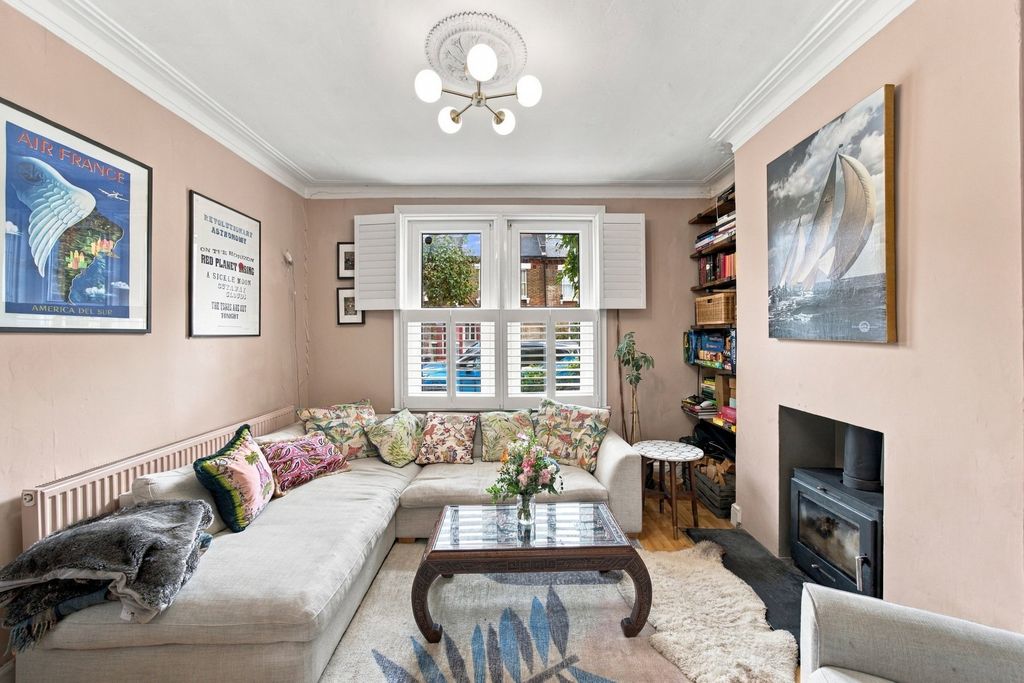 Property photo 1 of 15