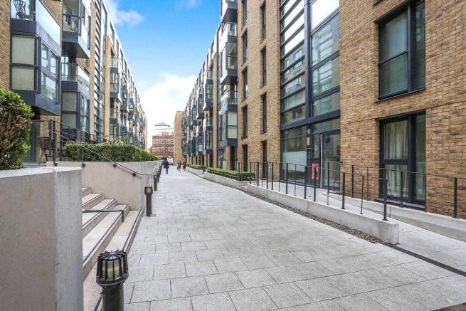 Property photo 1 of 9 External