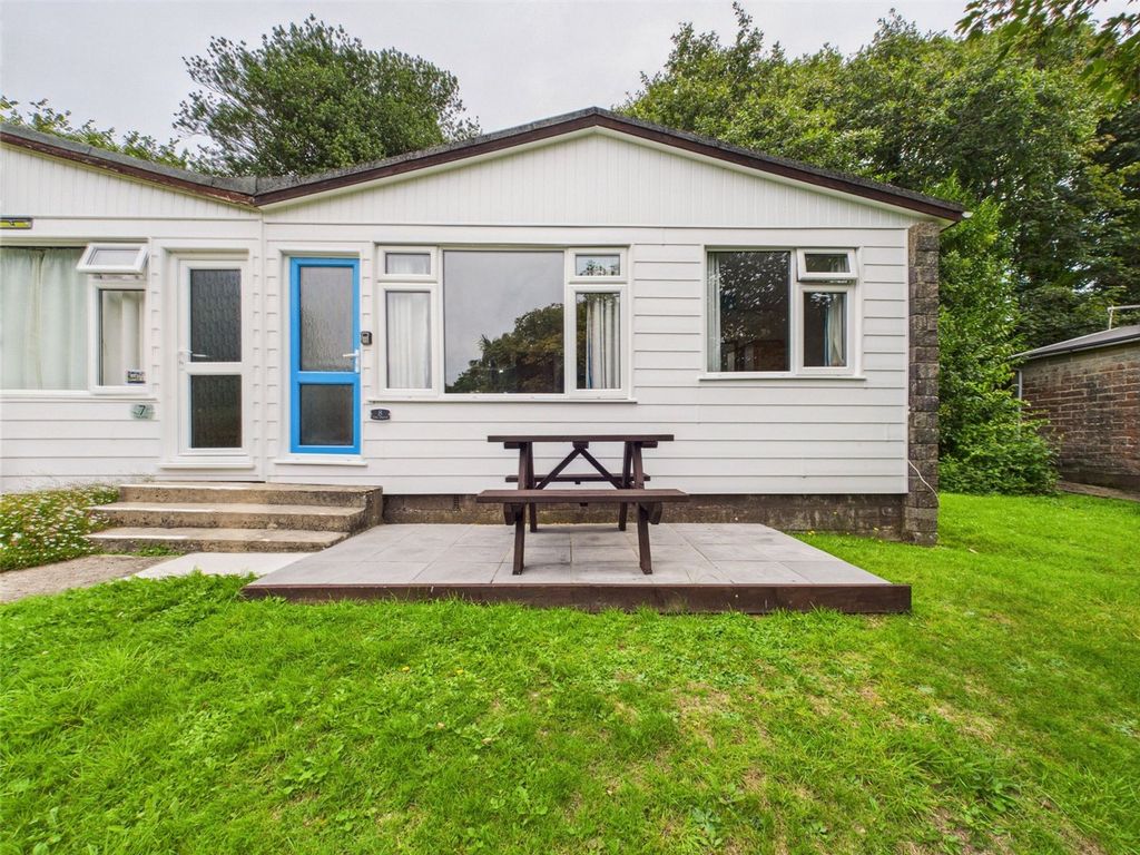 Property photo 1 of 6 Picture No. 10