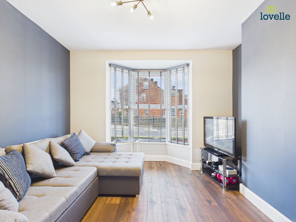 Property photo 3 of 23