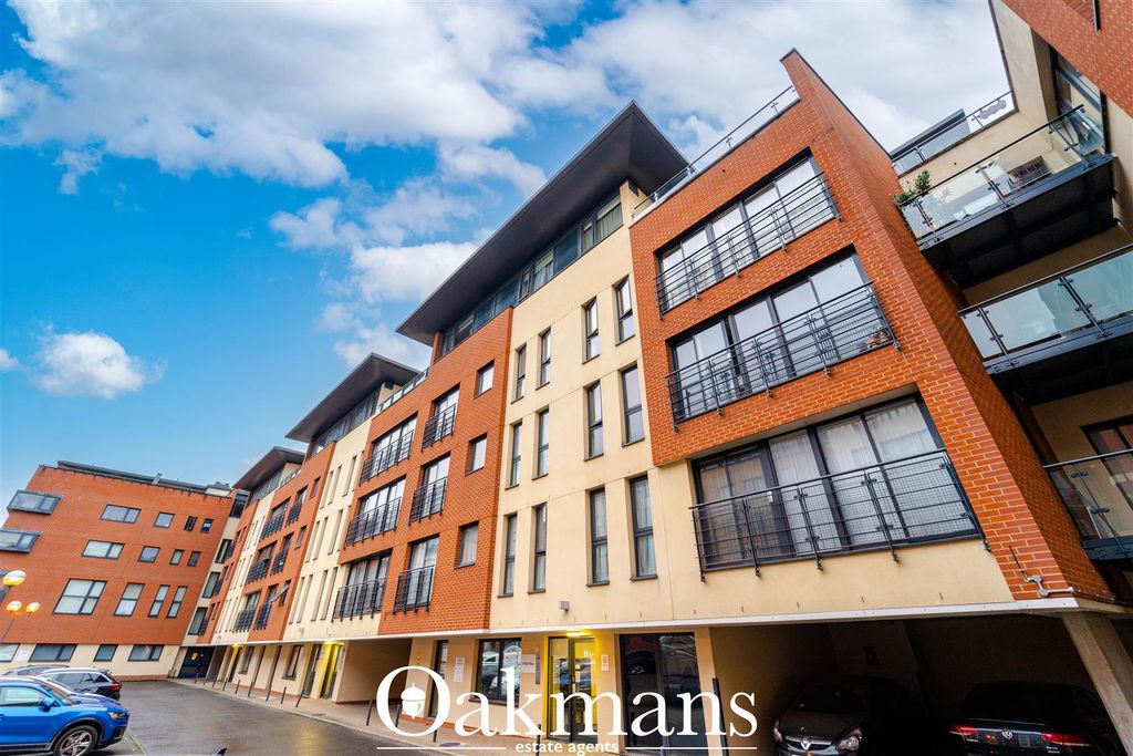Property photo 1 of 12 Nik09644-Edit.Jpg