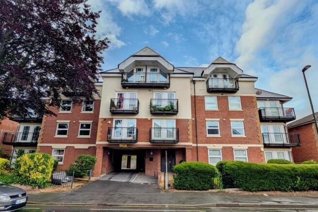 Property photo 1 of 7 Exterior