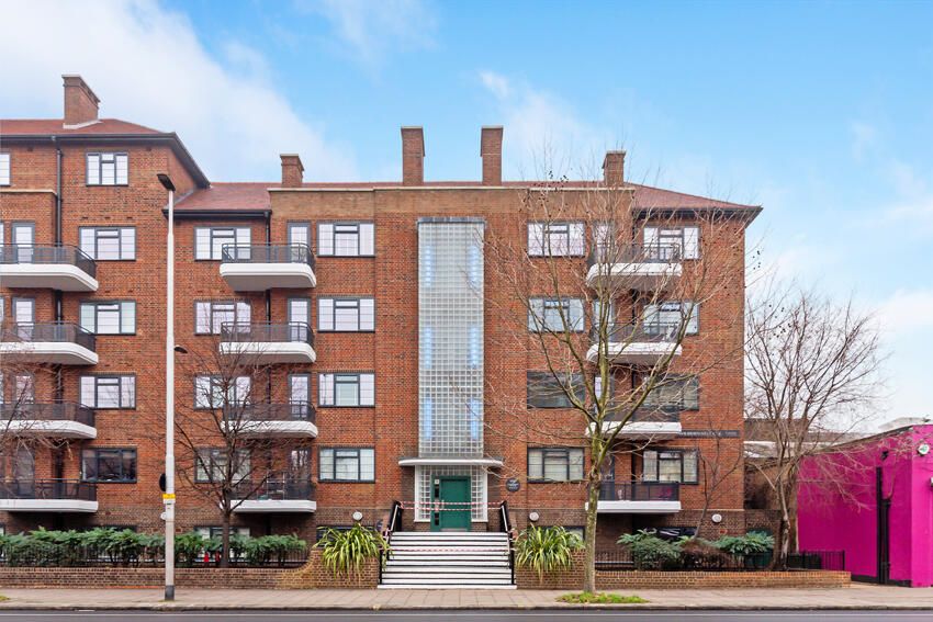 Property photo 2 of 6