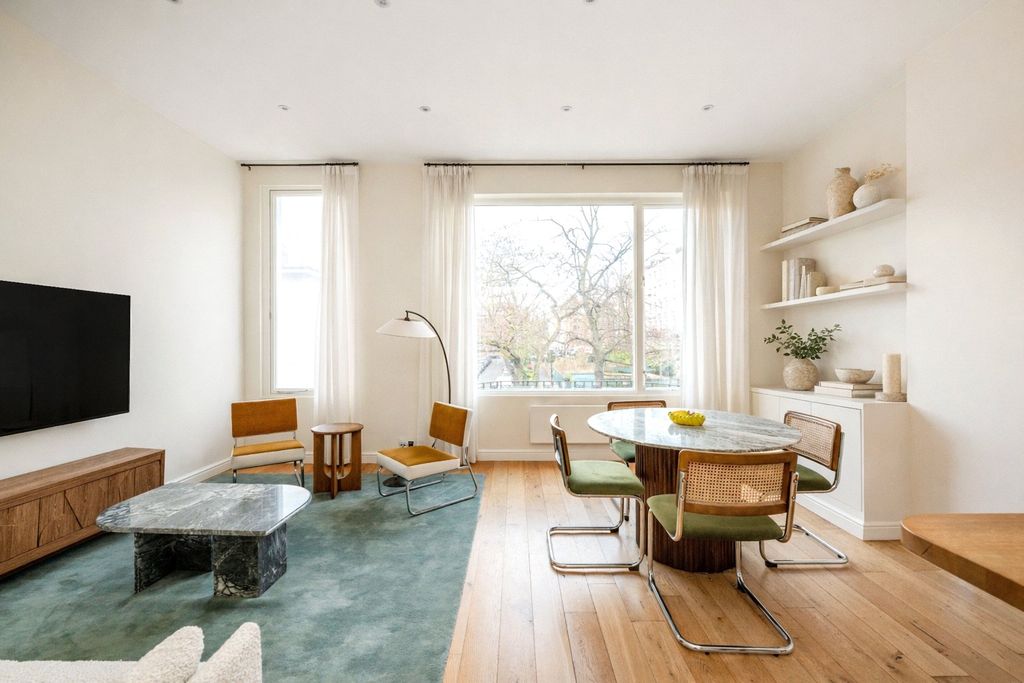 Property photo 1 of 9 Reception/Dining