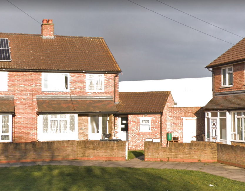 Property photo 1 of 1 1 Bedroom Flat - Newland Close