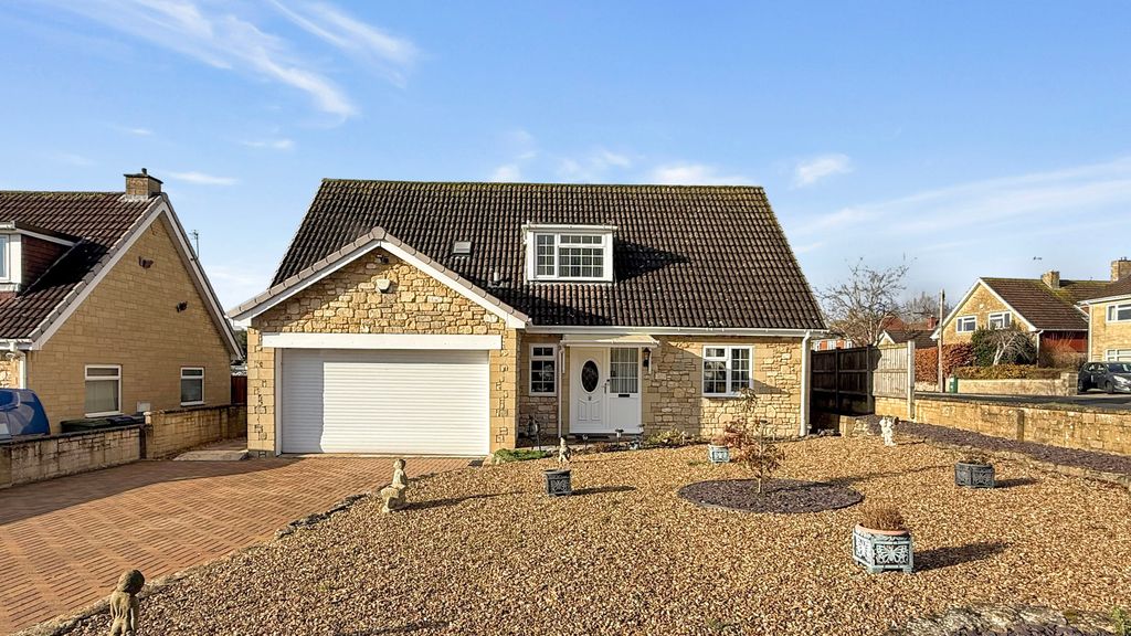 Property photo 1 of 17 Front Elevation