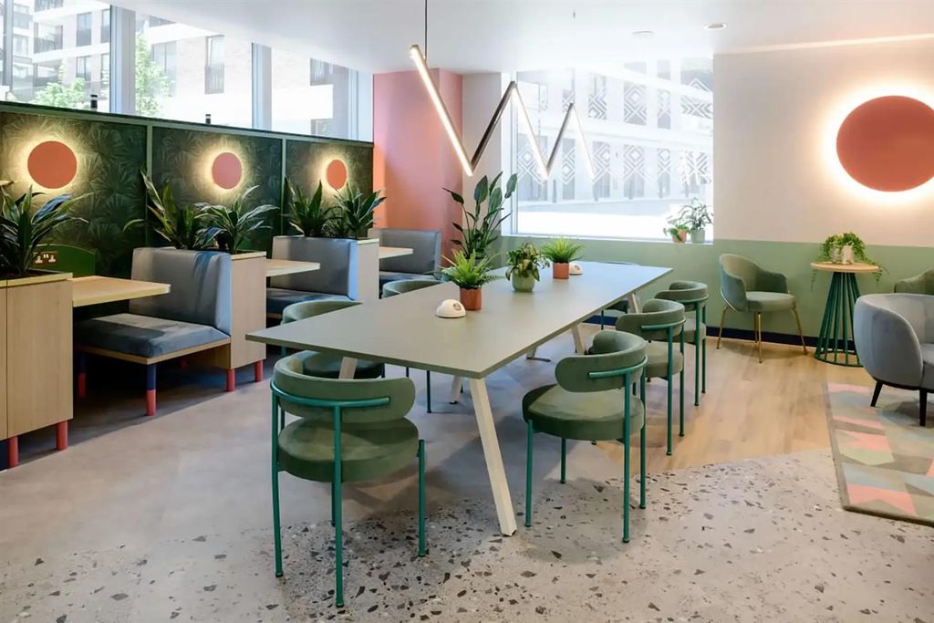 Property photo 3 of 40