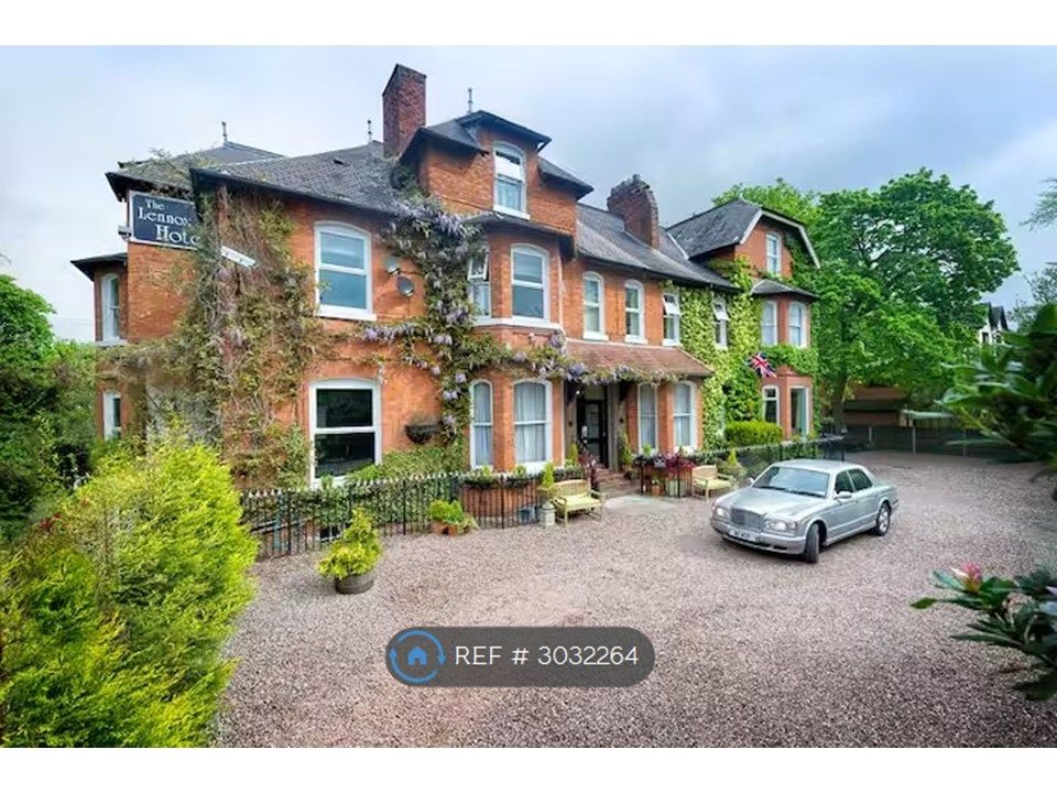 Property photo 2 of 23