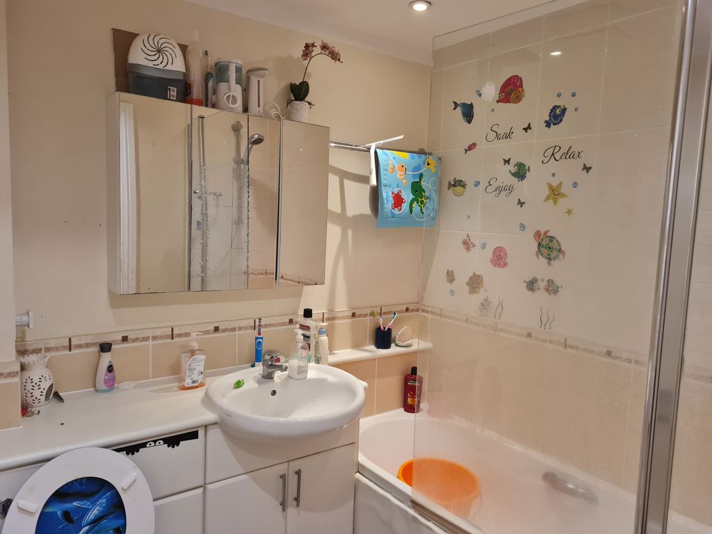 Property photo 2 of 5 Gallery