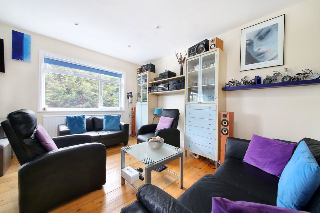 Property photo 2 of 15