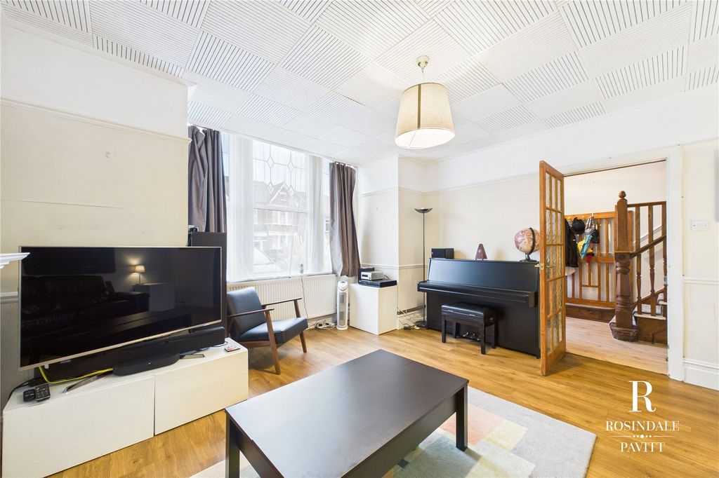 Property photo 2 of 12 Picture No. 12