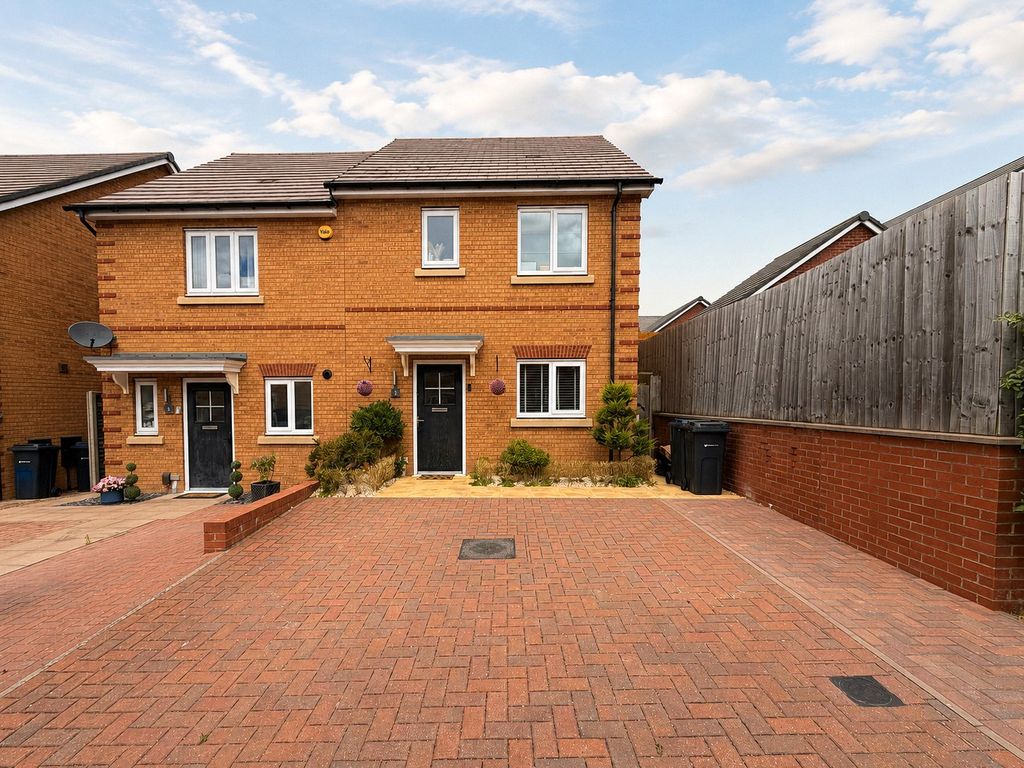 Property photo 1 of 21 Picture No. 05