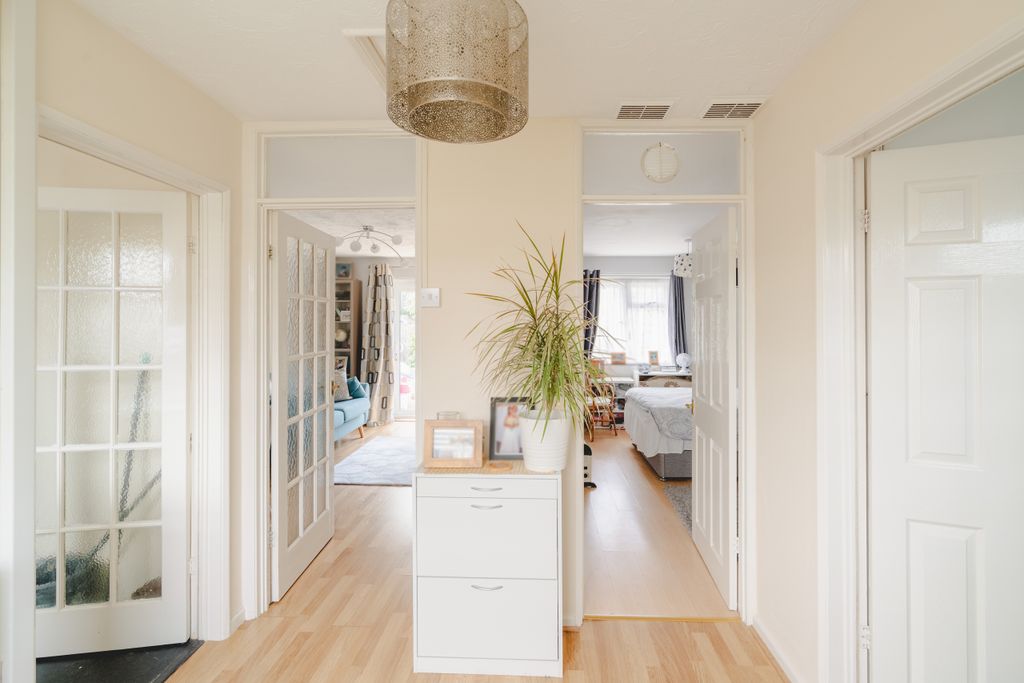 Property photo 3 of 15 14