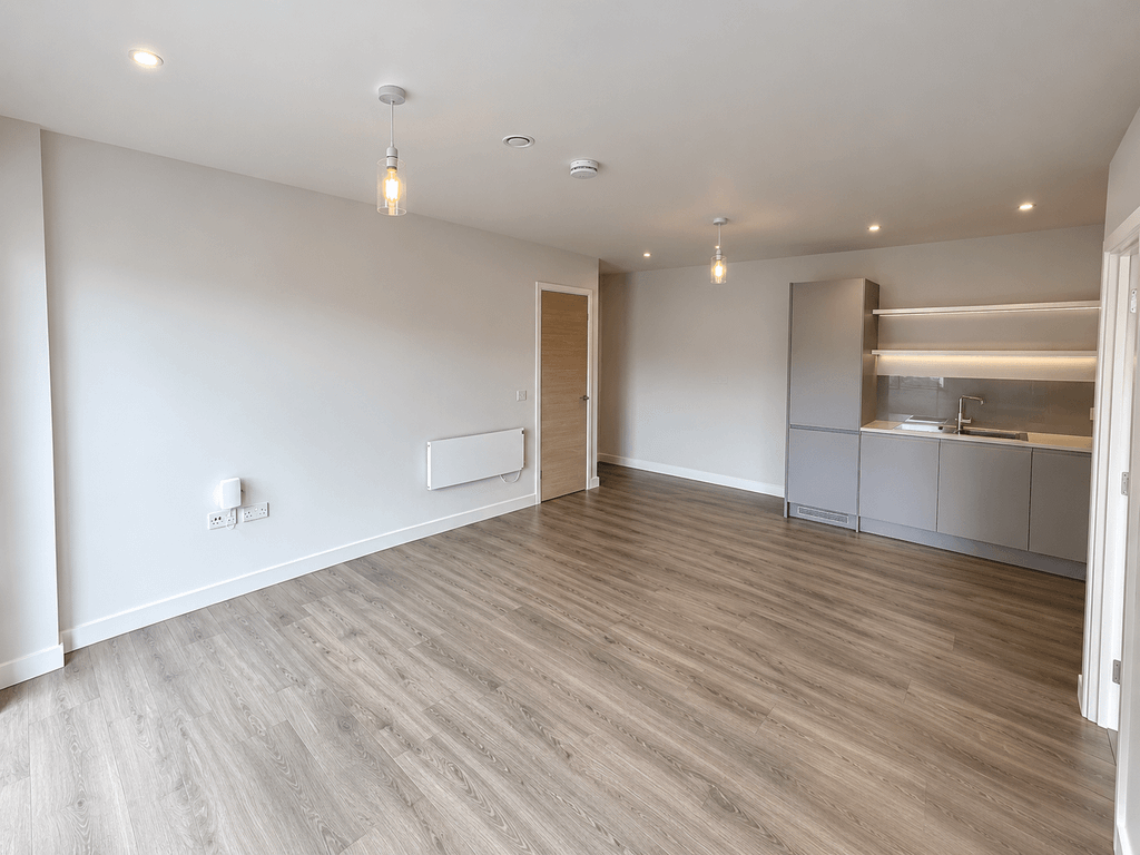Property photo 2 of 5 Halford Pl (5)