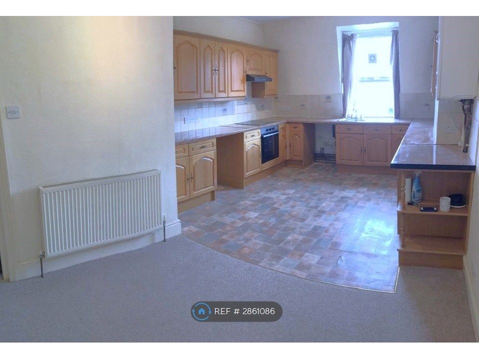 Property photo 2 of 8 Kitchen Diner