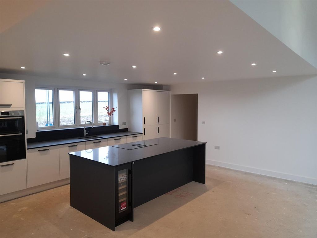 Property photo 2 of 27 20260122_112028.Jpg