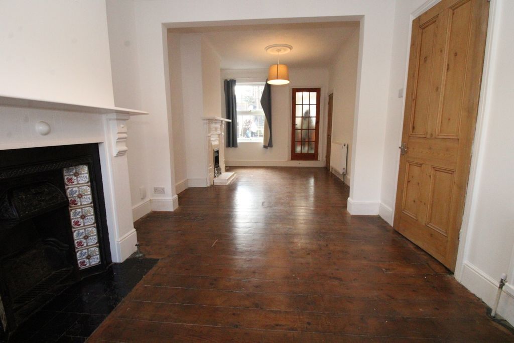 Property photo 2 of 7 Img_7142