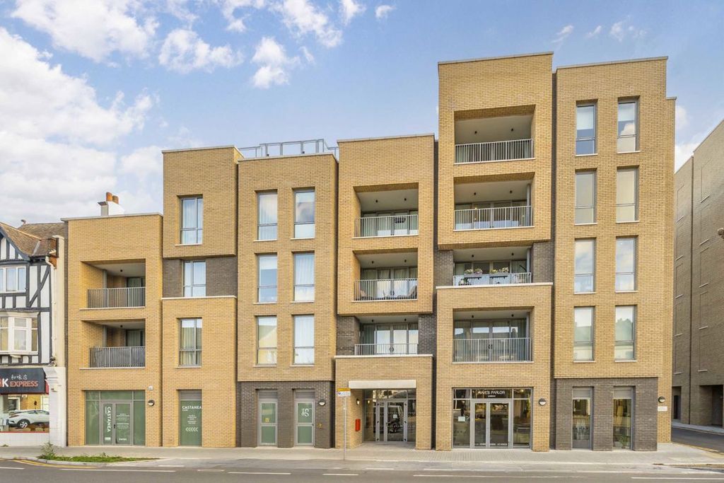 Property photo 1 of 5