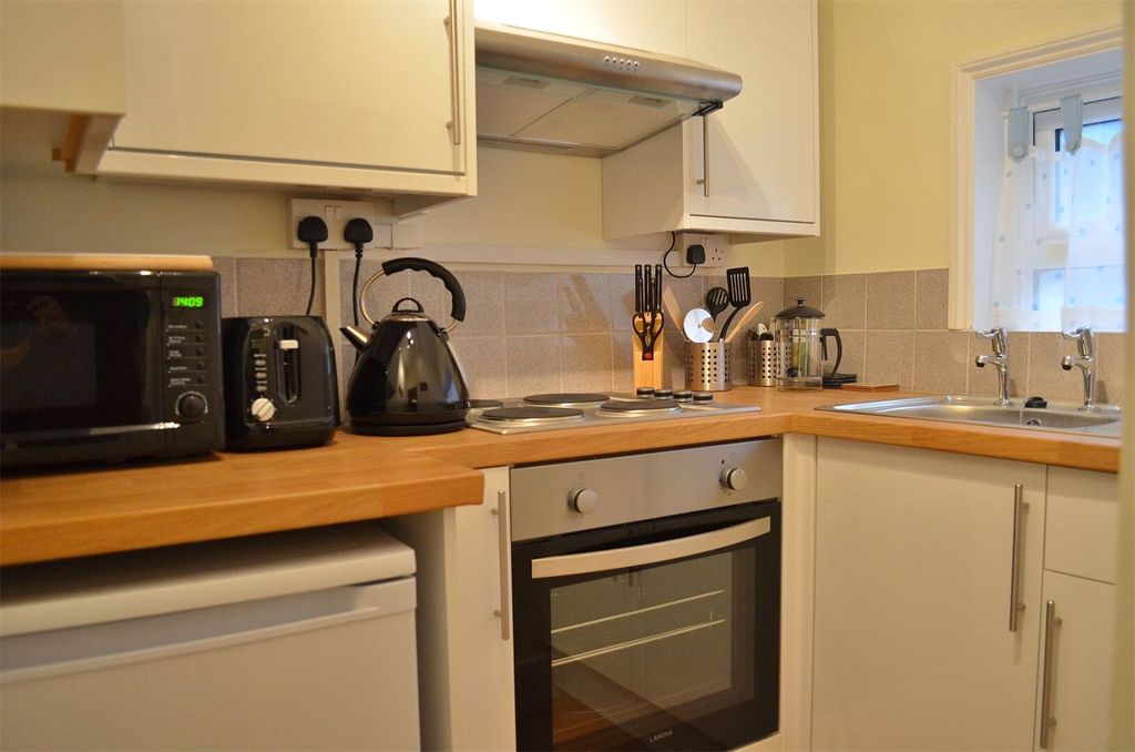 Property photo 3 of 9 Picture No. 02