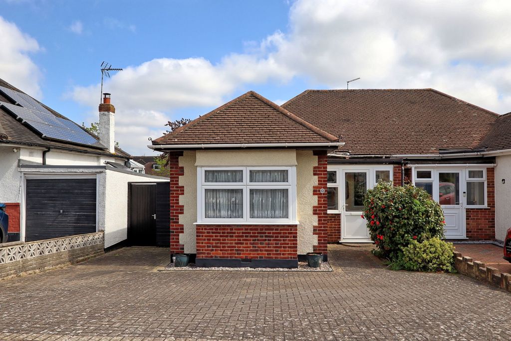 Property photo 1 of 22