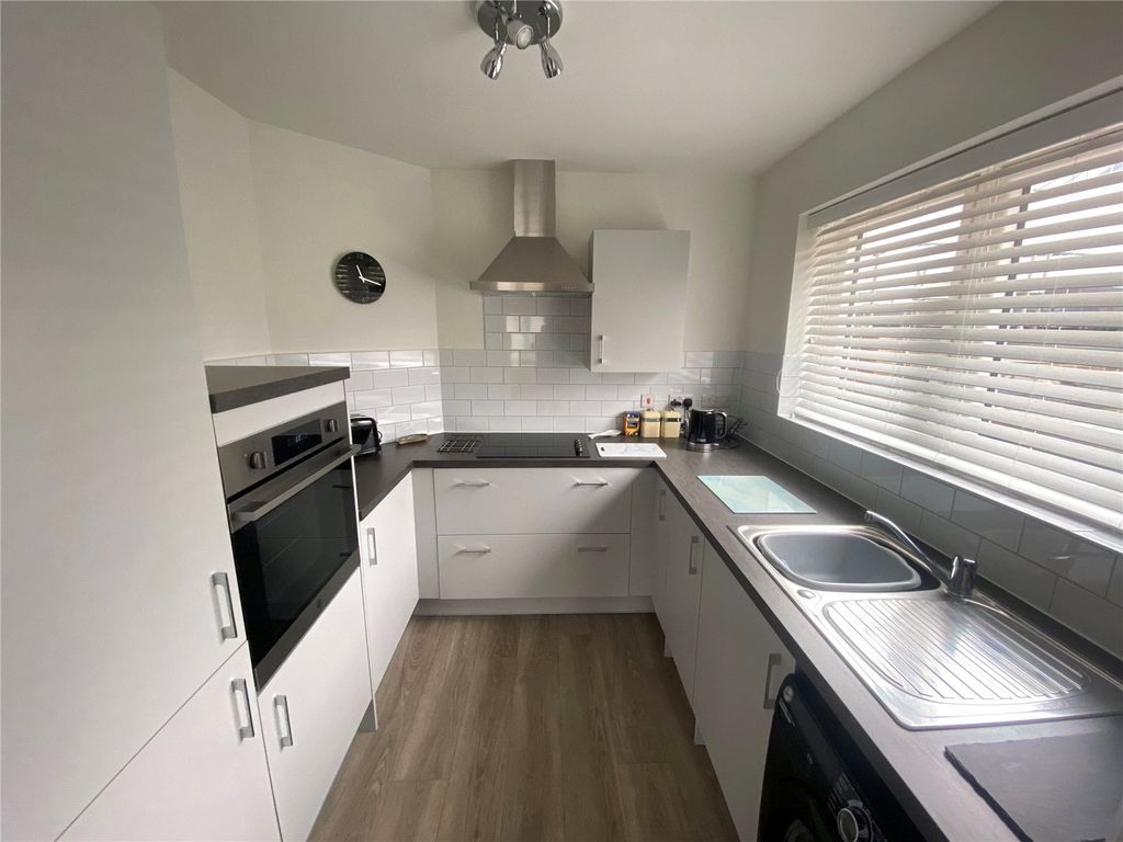 Property photo 3 of 11 Picture No. 11