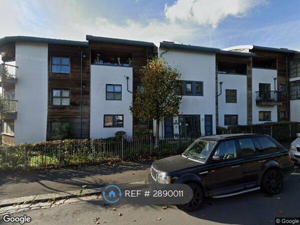 Property photo 2 of 8
