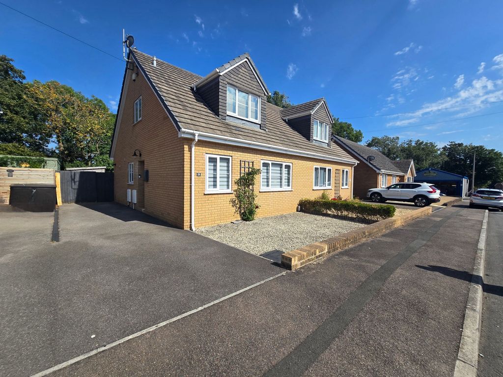 Property photo 1 of 29