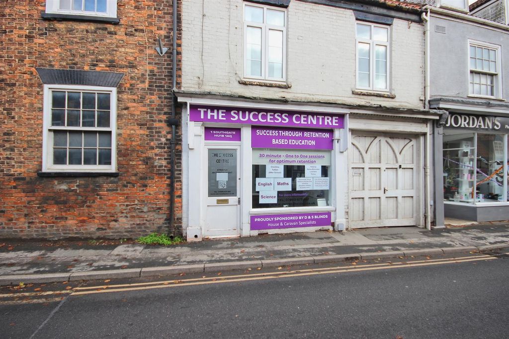 Property photo 1 of 11 Southgate, Hornsea (1).Jpg