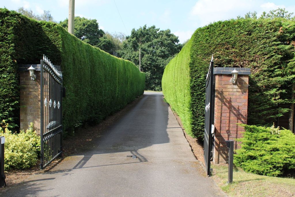 Additional image 20 of 5 bed detached house for saleKirton Road, Greetwell DN20