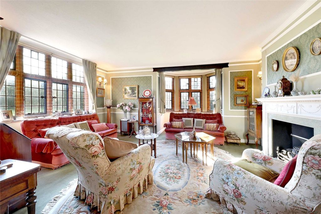 Property photo 3 of 16 Drawing Room