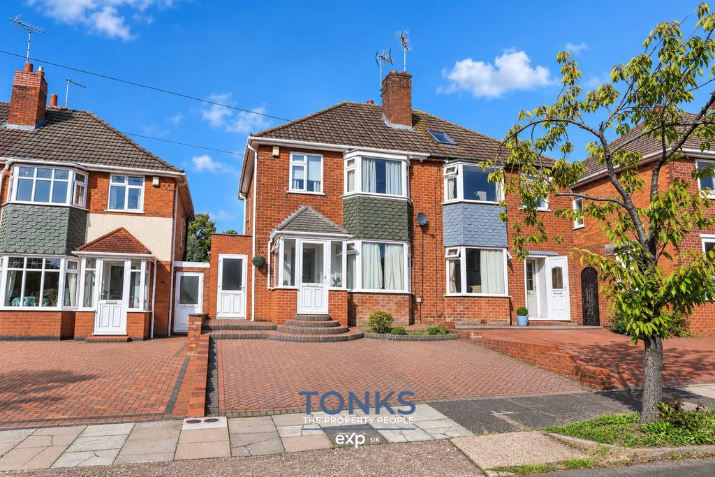 Property photo 1 of 19