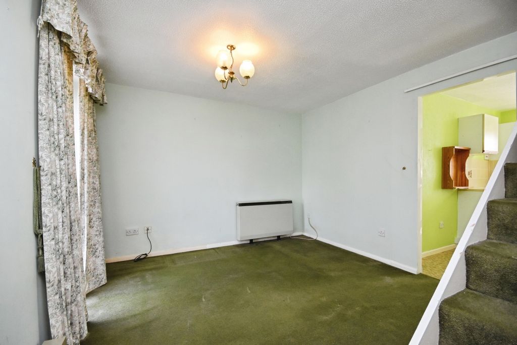 Property photo 3 of 13 Pbox-Img.Jpg