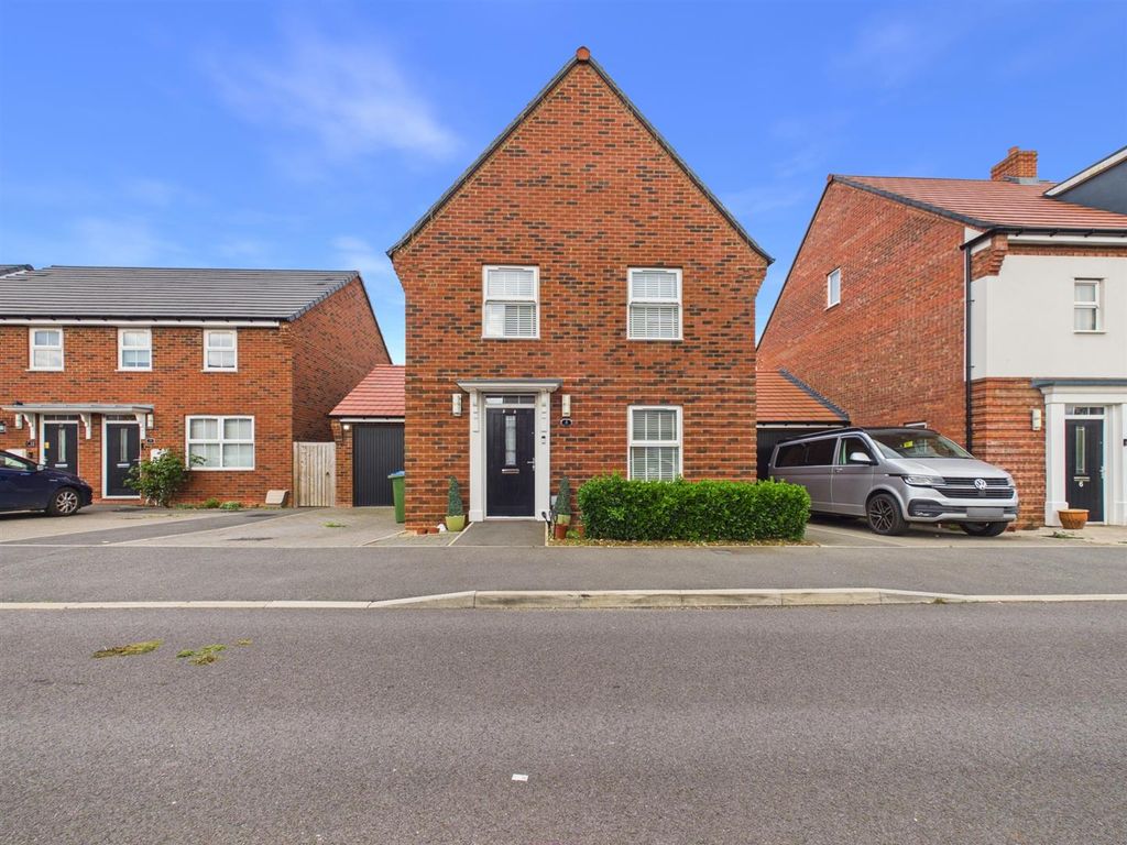 Property photo 1 of 15 Cam02435G0-Pr0251-Still019.Jpg