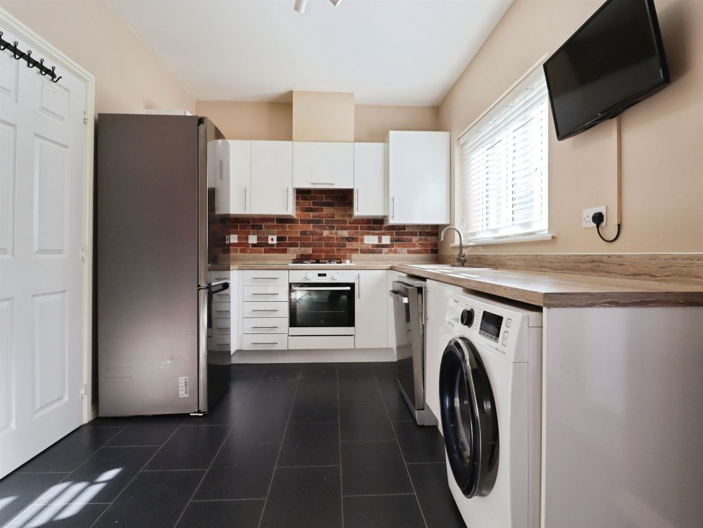 Property photo 1 of 24