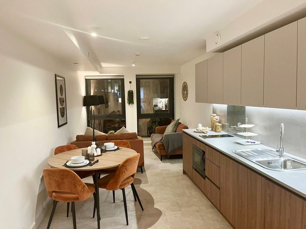 Property photo 1 of 10 View