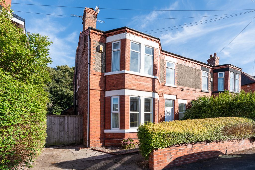 Property photo 1 of 23